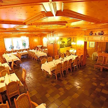 Hotel Waldschloesschen 3*
